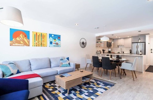 Revelstoke Condo | Rocky Ridge Getaway - Modern Getaway in Revelstoke
