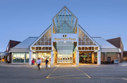 London House | Room available in the luxurious Masonville Mall area in London, Ontario.