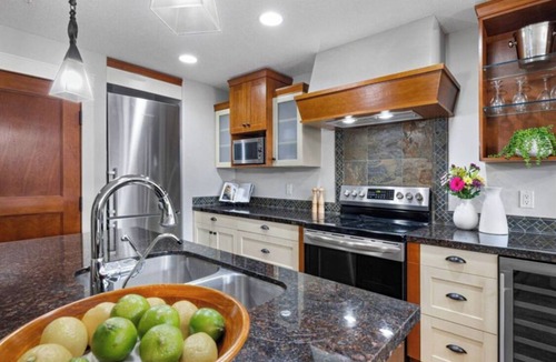 Canmore Condo | Rundle Rock Retreat | Majestic Views - Luxury Condo