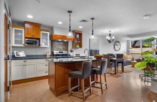 Canmore Condo | Rundle Rock Retreat | Majestic Views - Luxury Condo
