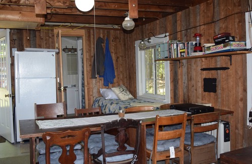 Sullivan Cabin | Rustic Waterfront Cabin on Pristine Tunk Lake!