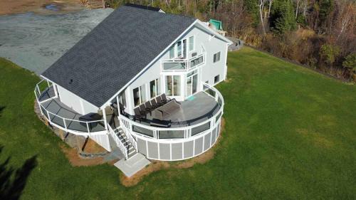 Lawrencetown House | Saltwater Hideaway