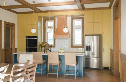 Revelstoke House | Samson House