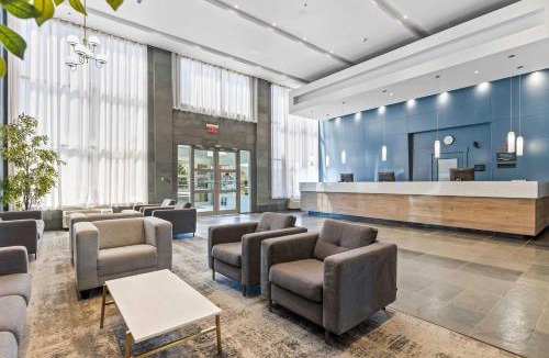 Northwest Calgary Hotel | Sandman Hotel & Suites Calgary West