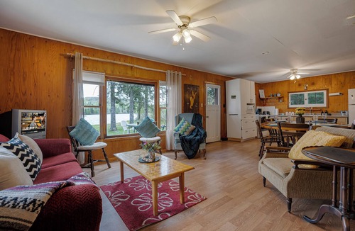 Lake St. Peter Cabin | Sandy Shores Cabin on Lake St. Peter with Fire Pit+BBQ