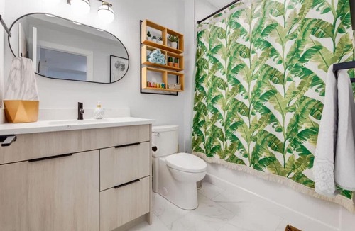 West Hillhurst Apartment | Santuario Kensington - Inner City Escape