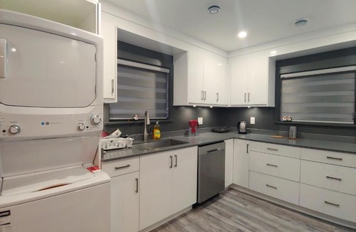 Newton Villa | Sarla Villa Surrey 2 Bed room 2 Washroom