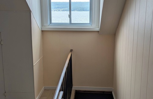 Champlain House | Scenic River Waterfront Cottage - Panoramic Views