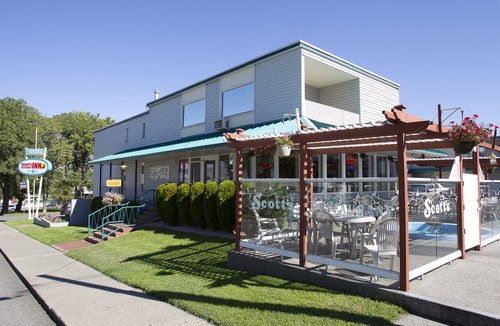 City Centre Hotel | Scott's Inn & Restaurant