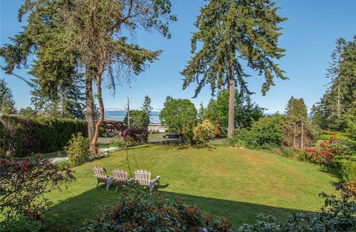 Comox Valley Cottage | Seascape Cottage