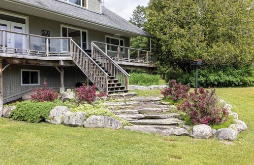 Minett Cottage | Sensational executive-style cottage on Lake Rosseau