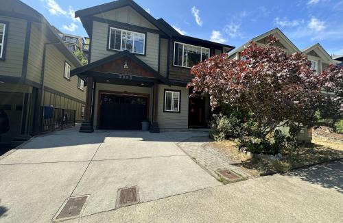 Langford House | Separate entry sweet home in Langford