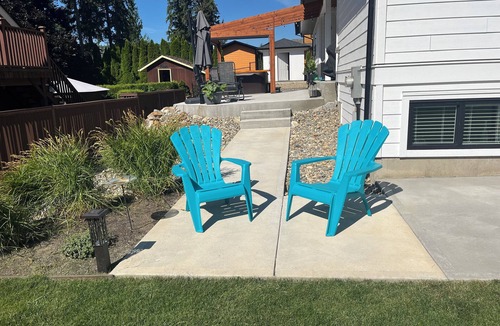Blind Bay Apartment | SHUSWAP GOLF AND LAKE ESCAPE