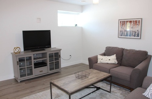 Blind Bay Apartment | SHUSWAP GOLF AND LAKE ESCAPE