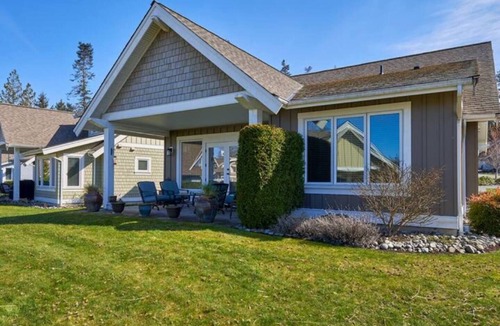 Regional District of Nanaimo House | Siesta by the Sea - Sleeps 6
