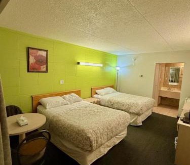 Grande Prairie Hotel | Silver crest lodge