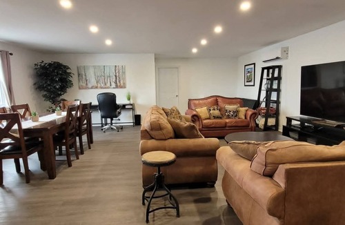 Hopewell Cape House | Single level home by Hopewell Rocks