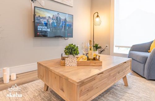 Okanagan-Similkameen House | Skaha Suites