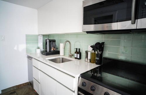 Blackcomb Condo | Ski in/ski out condo with mountain views in quiet upper village (pet friendly)