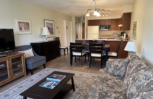 Upper Village Condo | Ski-in/Ski-Out Luxury Condo Greystone Lodge - Hot Tub & Pool