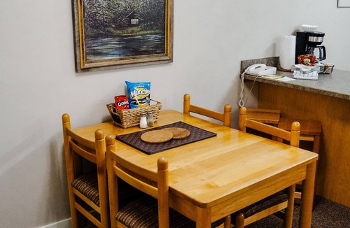 Panorama Apartment | Ski-In & Ski-Out Village Apartment