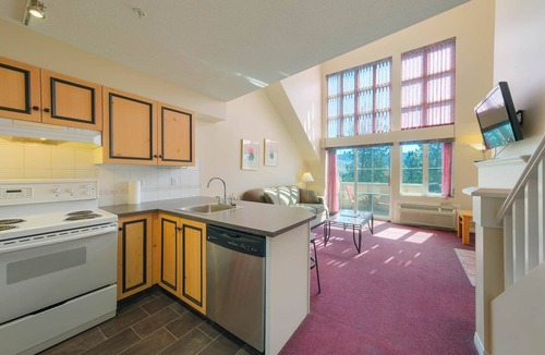 Quail Ridge Apartment | Sky Loft - 304