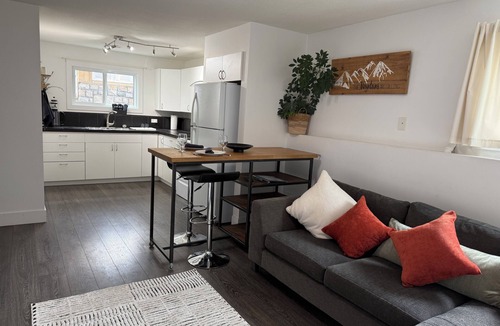 Smithers Apartment | Smithers Suite | Ski, Fish & Explore Northern BC