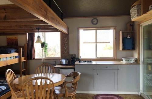 Marchand Cabin | Solar off-grid Sauna & cross-country ski trails