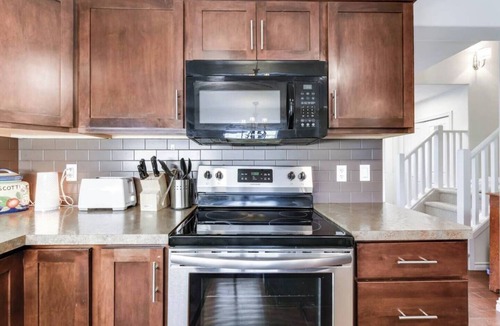 Leduc House | Song - 2 Bedrooms, 2.5 Bathrooms, Leduc/YEG