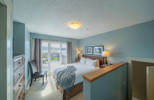 Sooke Cottage | Sooke 2 Bedroom Townhouse