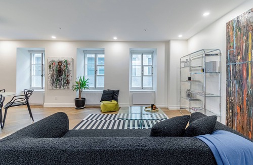 Old Quebec Apartment | Spacious 3-Bedroom Getaway Steps from Québec City's Landmarks!
