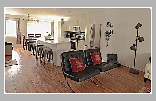 Little Burgundy House | Spacious 5BR Home Near Downtown & Bell Centre | Free Parking for 2 Cars