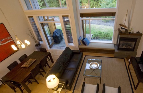 Regional District of Nanaimo House | Spacious Beach House Tucked in the Forest ~ Steps to the Beach