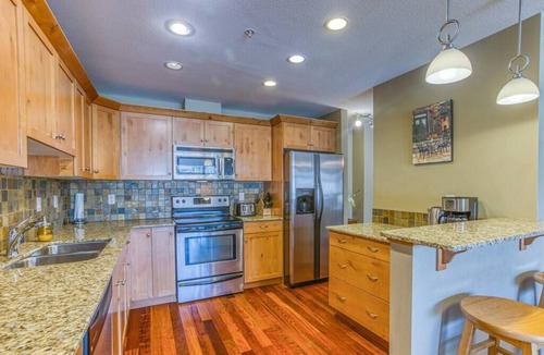 Town Centre Condo | Spacious Condo Steps from Main Street