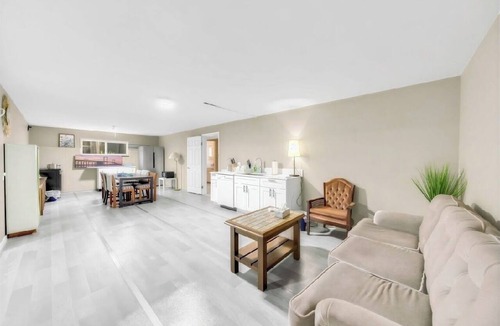 Delta House | Spacious house near ferry