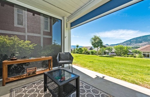 Okanagan-Similkameen Apartment | Sparrow’s Haven Garden Suite 202