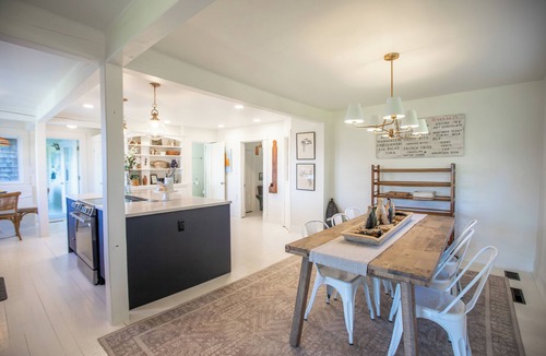 Cherry Hill House | Spectacular Seaside Cottage on South Shore