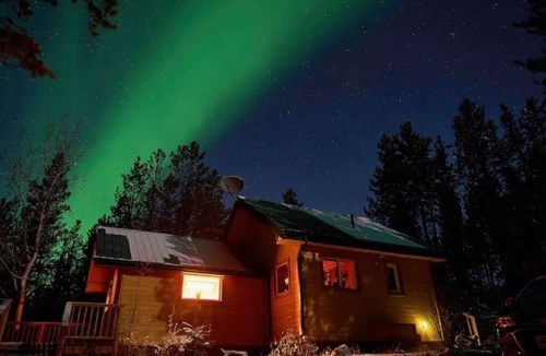 Whitehorse Ski Chalet | Springhills Cabin at Hot Springsn