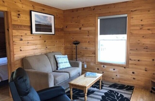 York House | Stanhope Chalets #3 - Souris Lighthouse