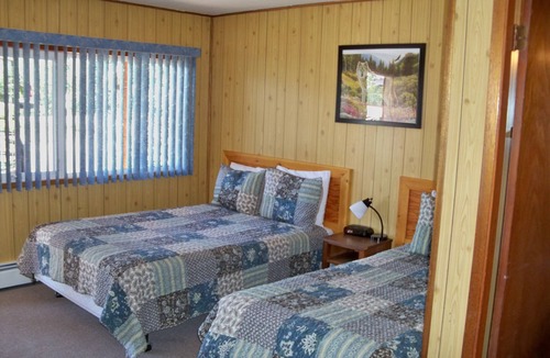 Haines Junction Hotel | Stardust Motel