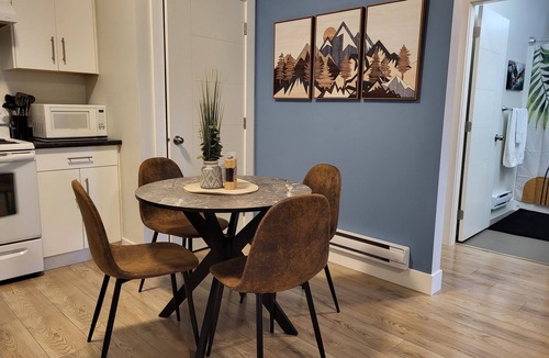 Regional District of Nanaimo Apartment | Stay at Silver Mountain Drive