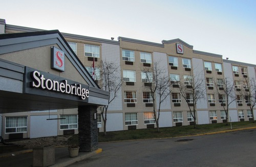Fort McMurray Hotel | Stonebridge Hotel