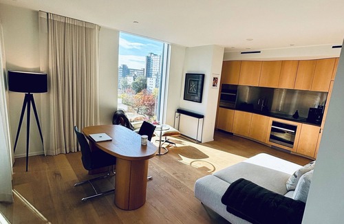 West End Condo | Stunning 1-Bed. Downtown luxury apartment, close to English Bay and Stanley park