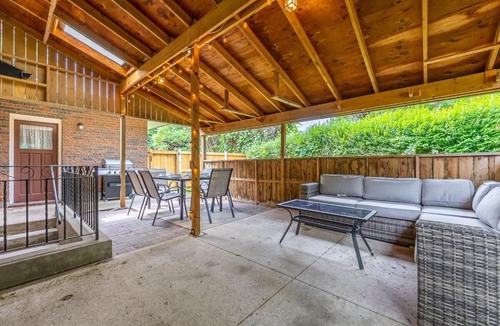 Port Weller West House | Stunning 4BD Home Near Sunset Beach - Patio - BBQ