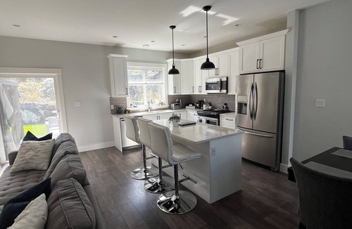 Langford House | Stunning and Elegant Newer Home!