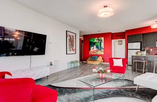 Central Waterfront Condo | Stunning Penthouse Retreat with Epic Lake & CN Tower Views – Your Dream