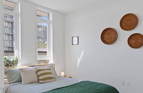 Killarney Apartment | Stylish and Contemporary with a Private Terrace and BBQ