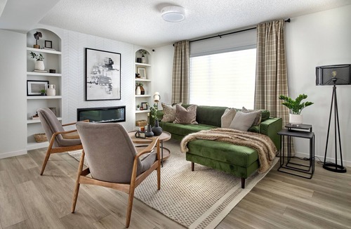 Spruce Grove House | Stylish and Cozy Townhome