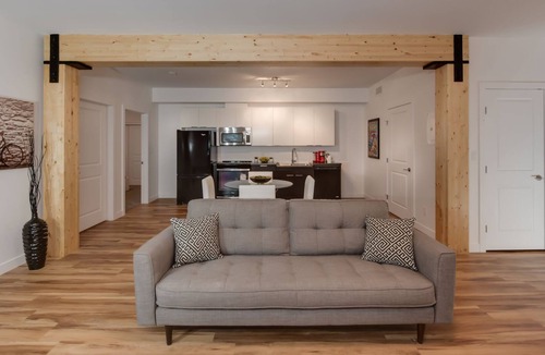 North Central Edmonton Apartment | Stylish Condo Close to Royal Alex and Downtown