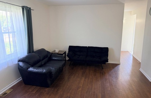 Sudbury Apartment | Summer vacation